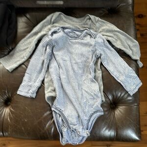 Simple joy by carters size 18m long sleeve onesie